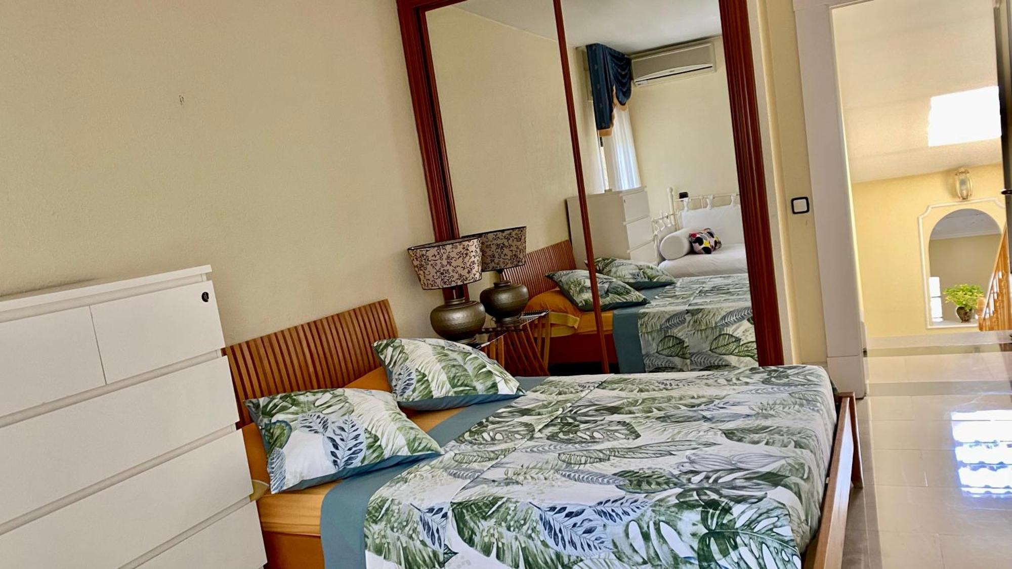 H1-Habitacion Sublime Cama Doble Luminosa A/C Wifi Arroyomolinos Exterior foto